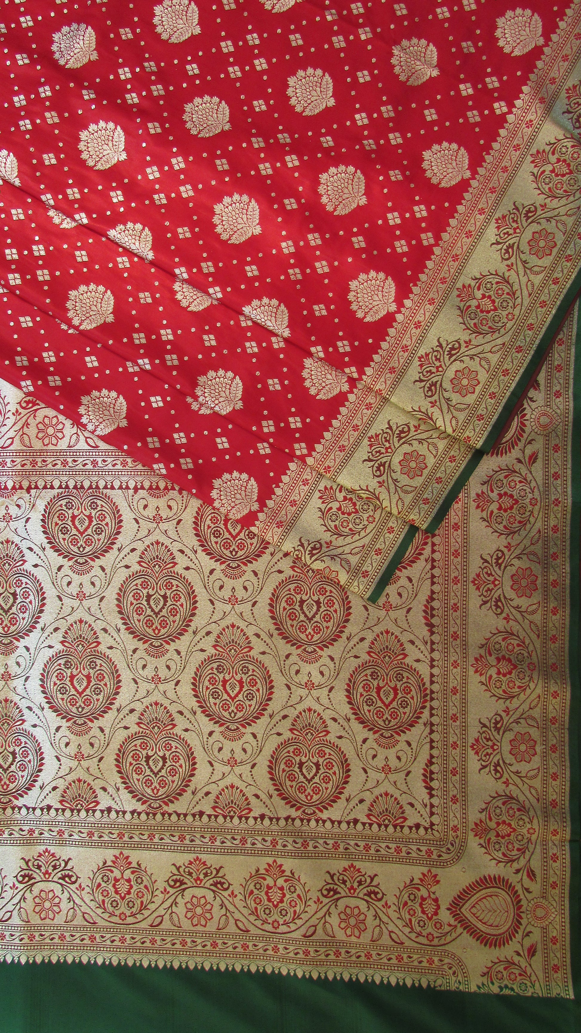 Saugandh Women's Red Banarasi Silk Saree by Saundarya