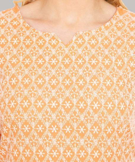 Saundarya Women's Knee Length Chikankari Kurta