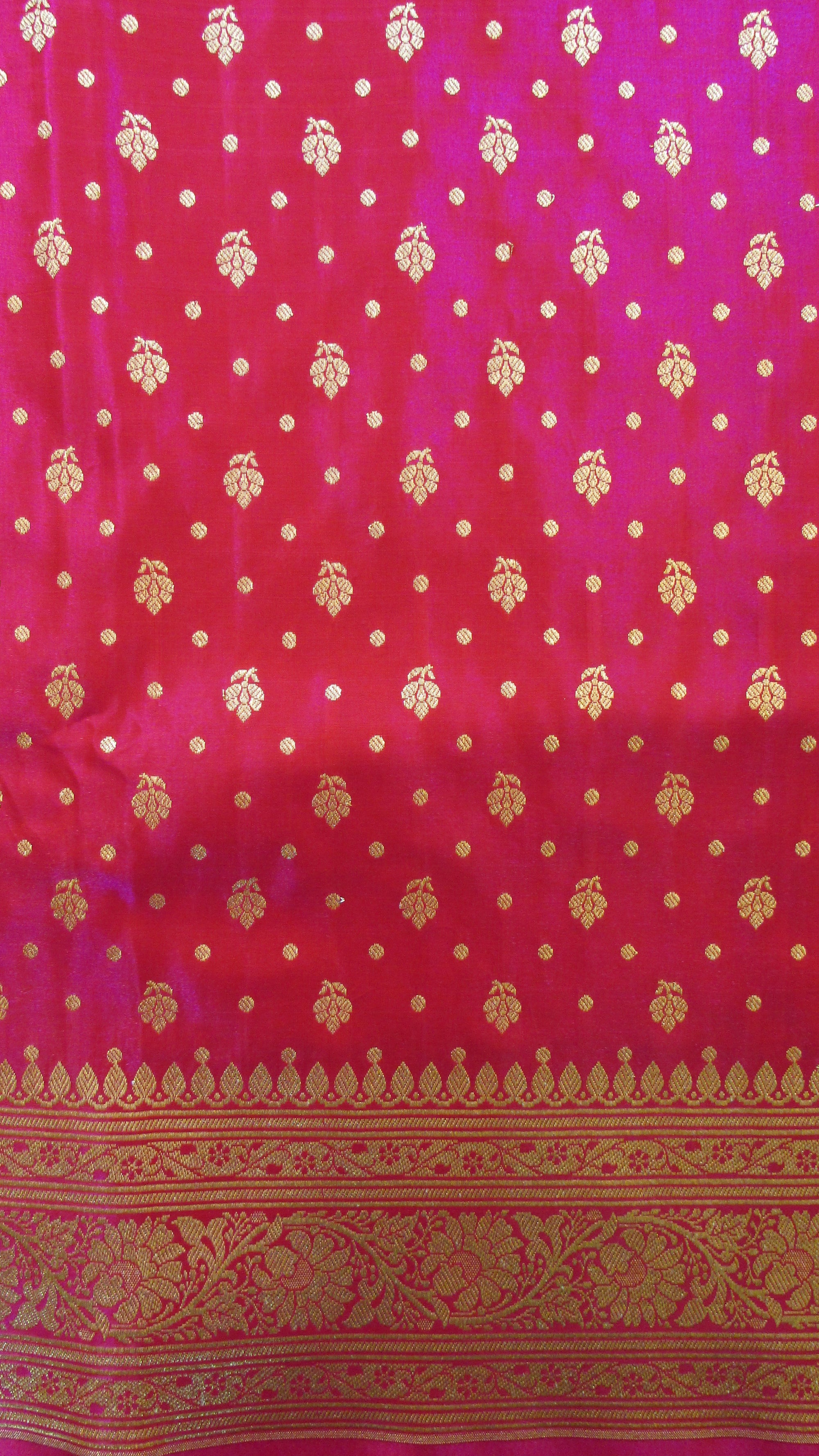 Saugandh Women's Magenta Banarasi Silk Saree by Saundarya