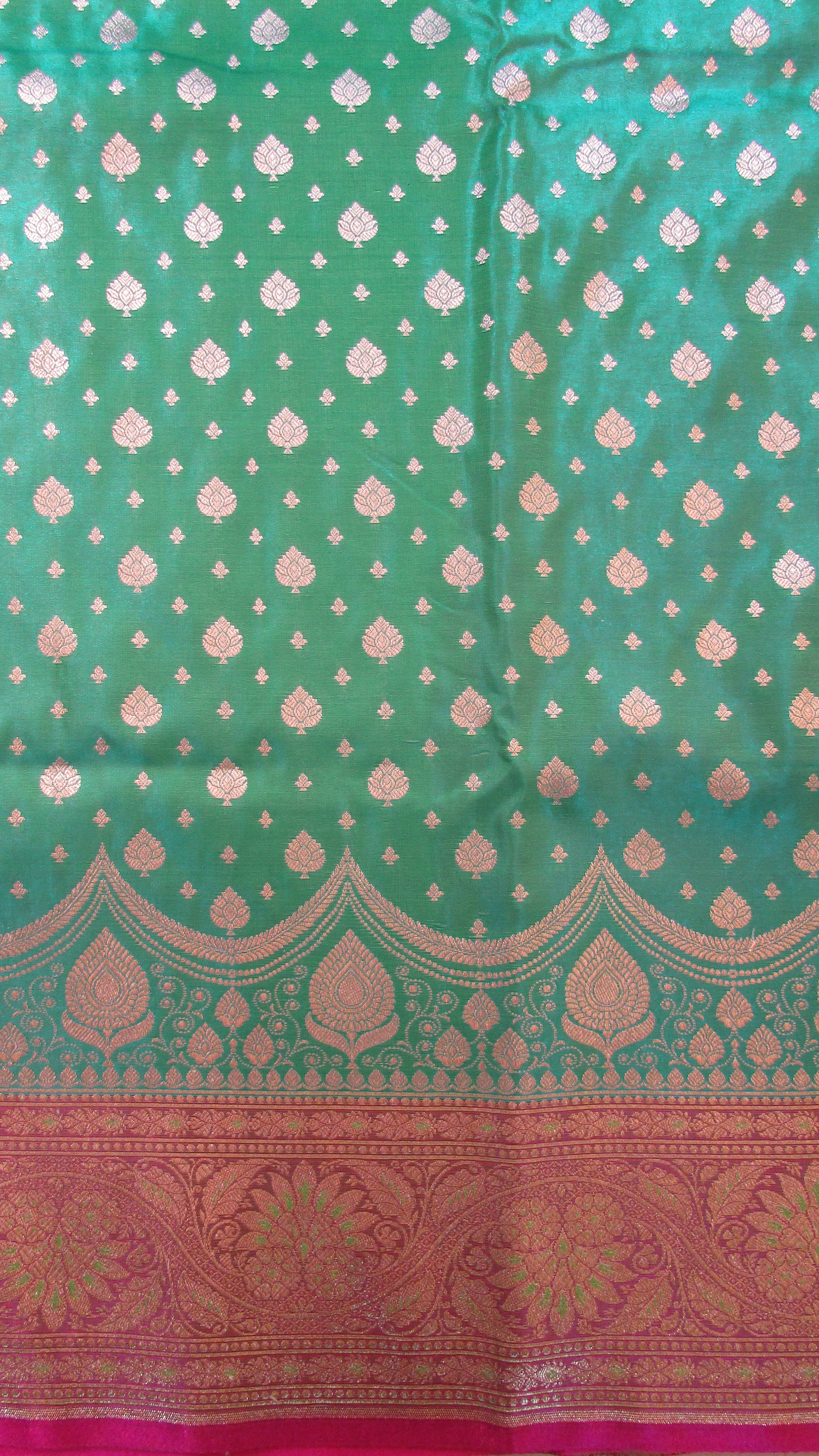 Saugandh Women's Light Green Banarasi Silk Saree by Saundarya