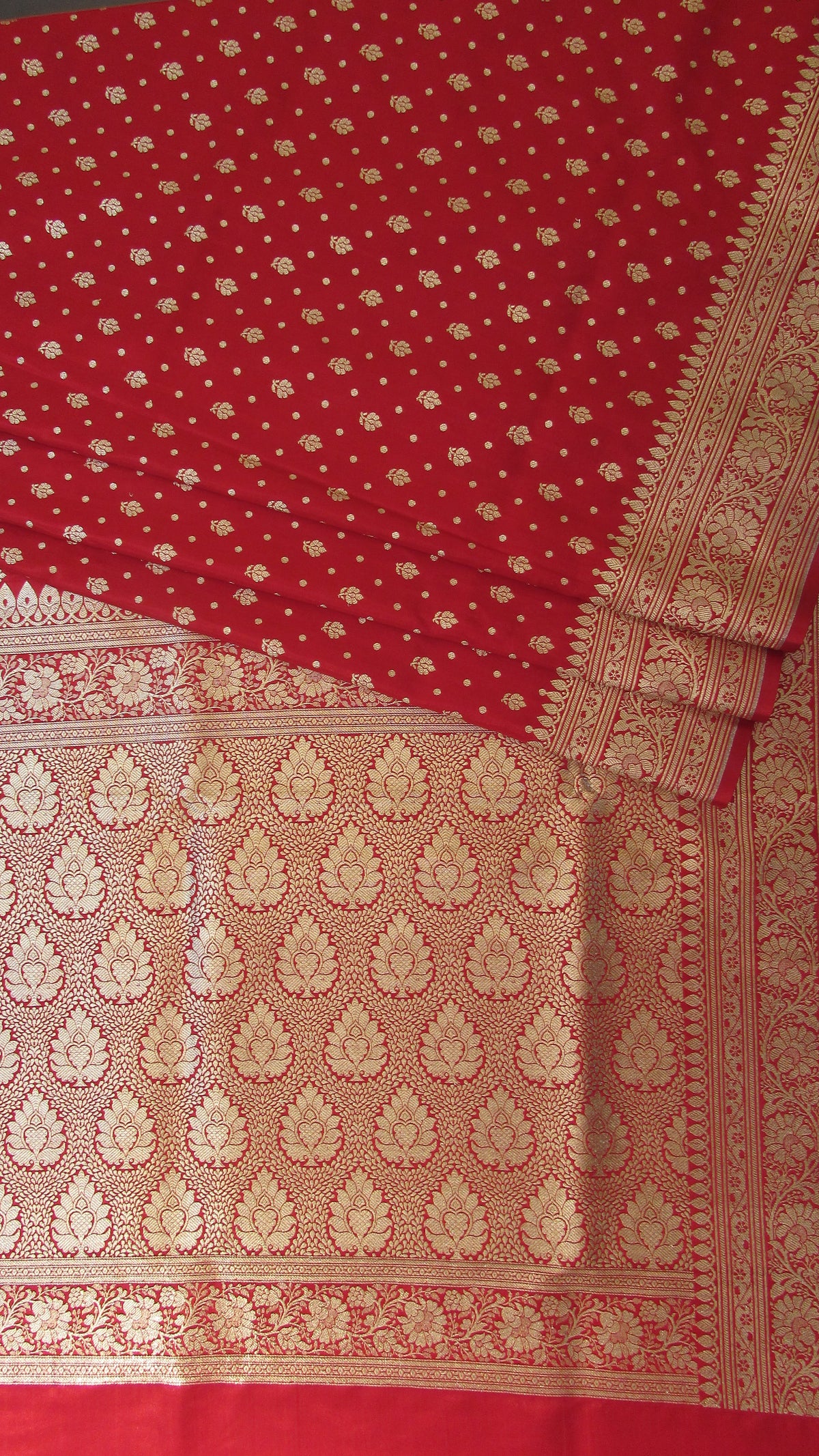Saugandh Women's Red Banarasi Silk Saree by Saundarya