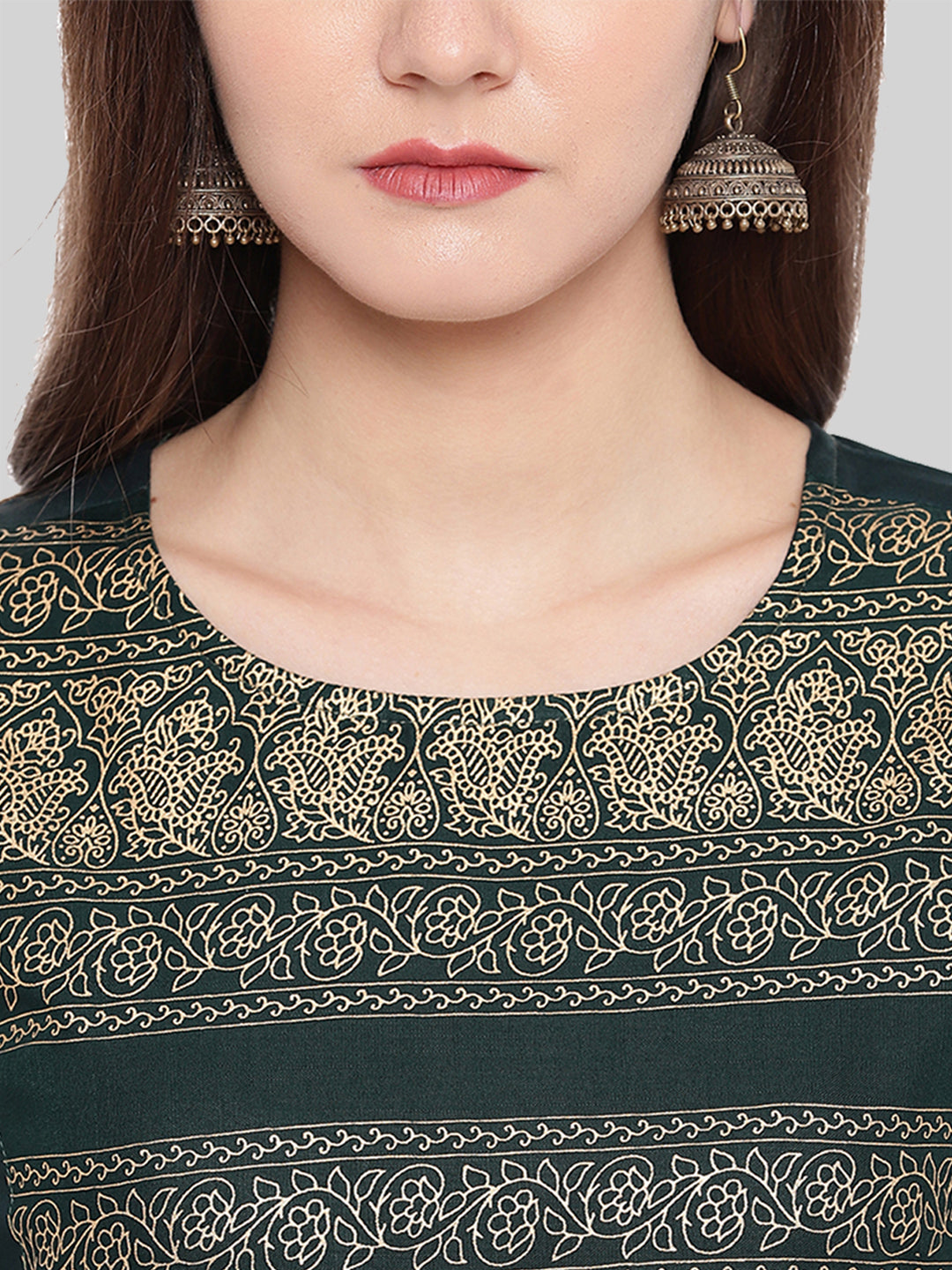 Saundarya Women's Dark Green Kurta with Pant set